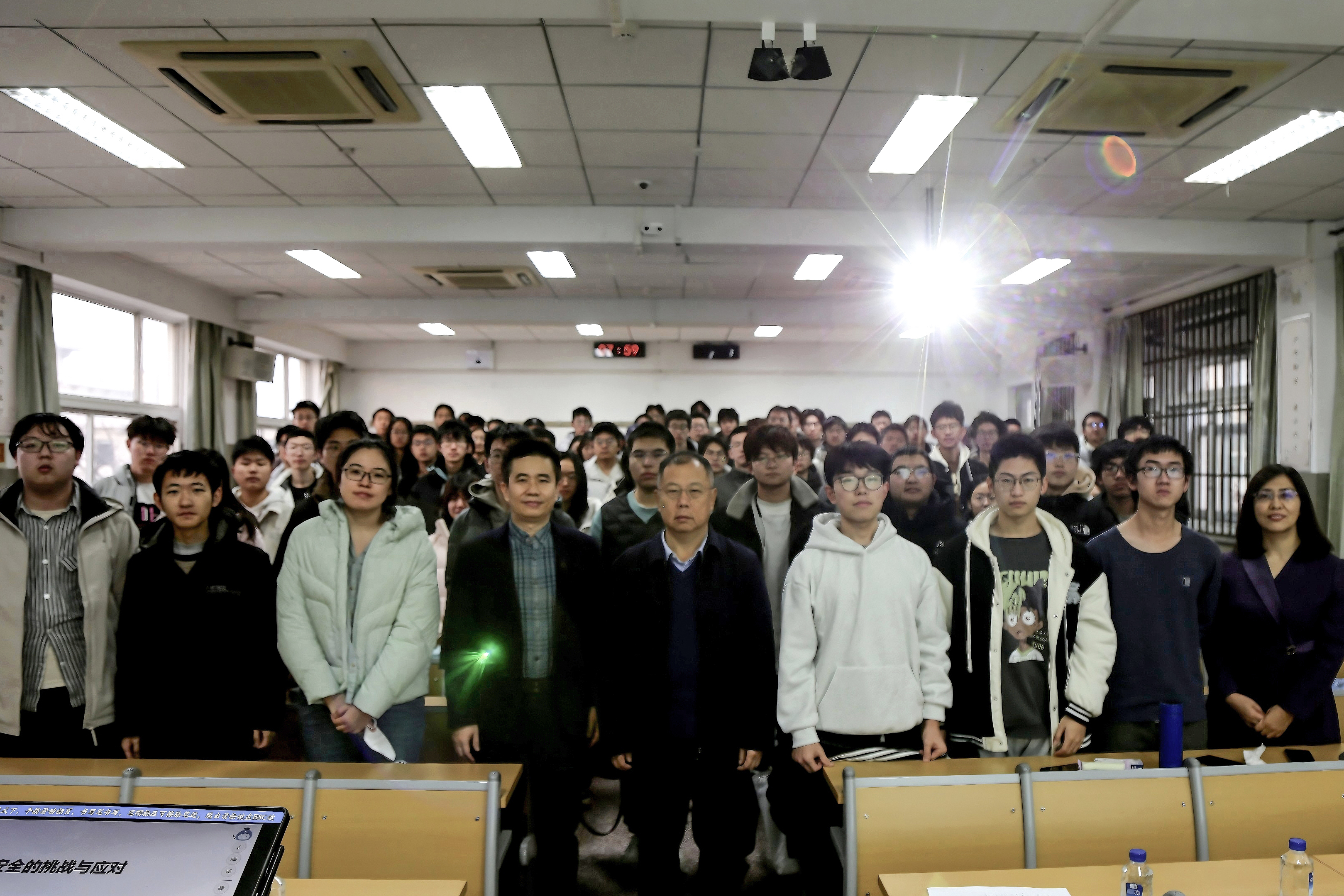 1766022411548609.jpg 1766022411548609.jpg